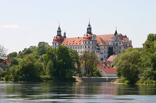 Blick auf das Neuburger Schloss