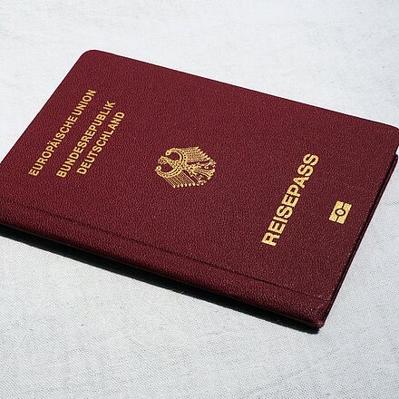 passport-g5a193d98a_1920.jpg