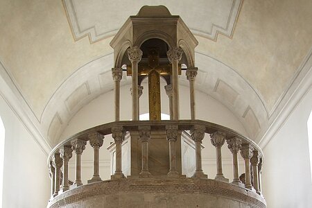die am besten erhaltene Nachbildung des Hl. Grabes aus romanischer Zeit in Deutschland