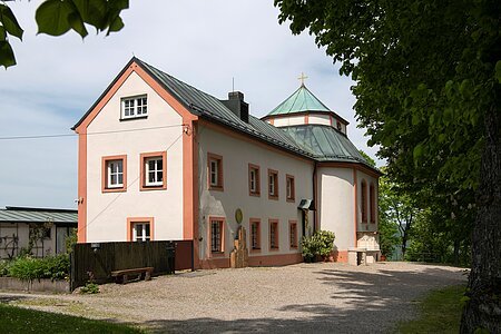 Frauenbergkapelle (außen)